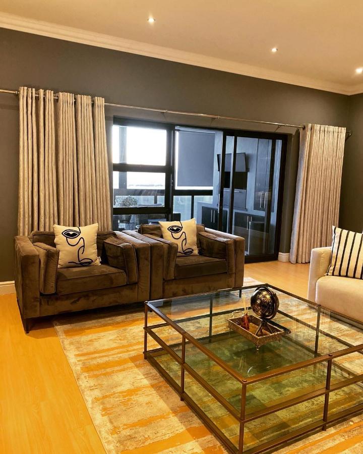 Apartment Waves Edge Cp3 *